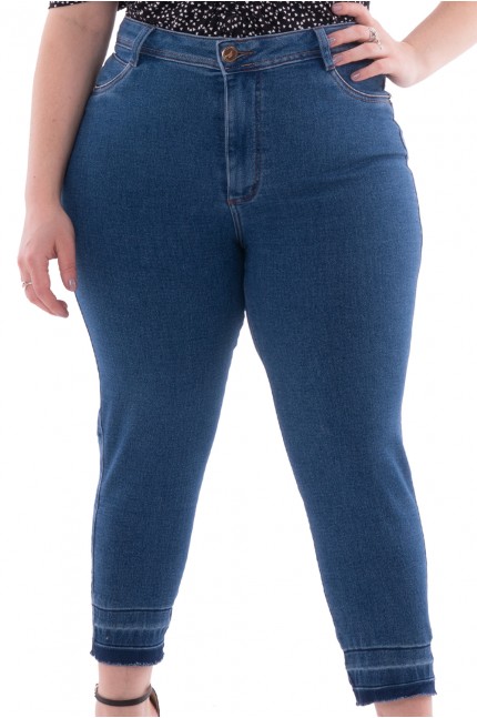 Calça Jeans Cropped Plus Size Empina Bumbum
