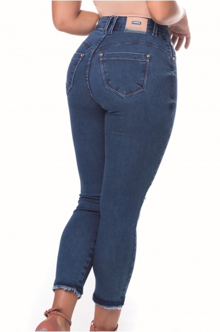 Calça Jeans Cropped Destroyed Empina Bumbum