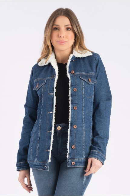 Jaqueta Jeans Alongada Plus Size Forrada com Pelo