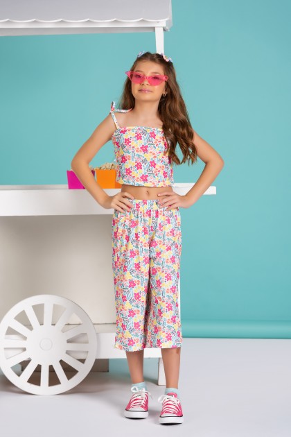 Conjunto Feminino Infantil Pantacourt Floral com óculos