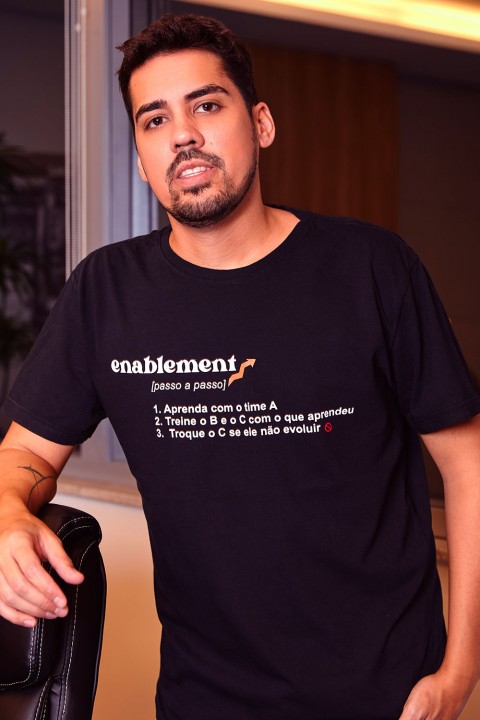 Camiseta Masculina Linha Business - Enablement.